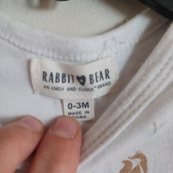 Rabbit and Bear Organic Onsie, 0-3 months - Picture 4 of 4